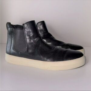 Vince Chelsea Pull On Boots Mens 11 Black Leather Sneakers Elastic Gore